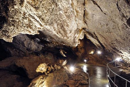 Zbrašovské aragonitové jeskyně