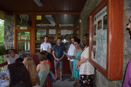 Výstava DNA, Crystal Creative - vernisáž