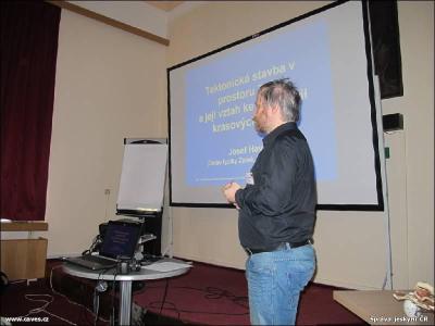 Oslavy 100. výročí objevu Zbrašovských jeskyní