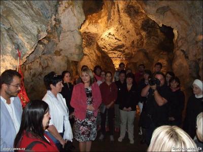 Výstava Pozor sklo! studentů z Valašského Meziříčí