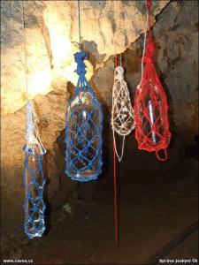 Výstava Pozor sklo! studentů z Valašského Meziříčí